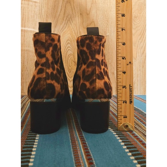 Nine West Leopard Chelsea Mid Heel Pull On Bootie Size 6 M Boots - Picture 6 of 8